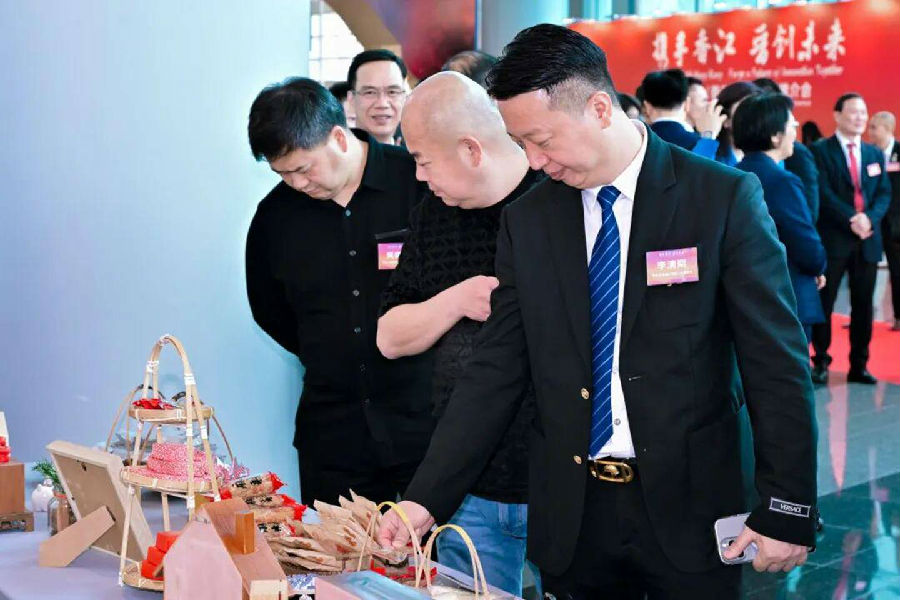 clip_image034.jpg http://dingyue.ws.126.net/2026/0328/37604142j00tcm1oc002gd200u000k0g00u000k0.jpg